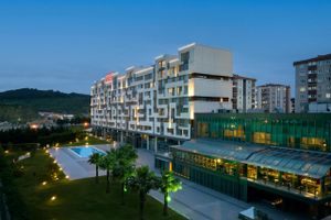 Alojamiento - Miracle Istanbul Asia Airport Hotel & Spa