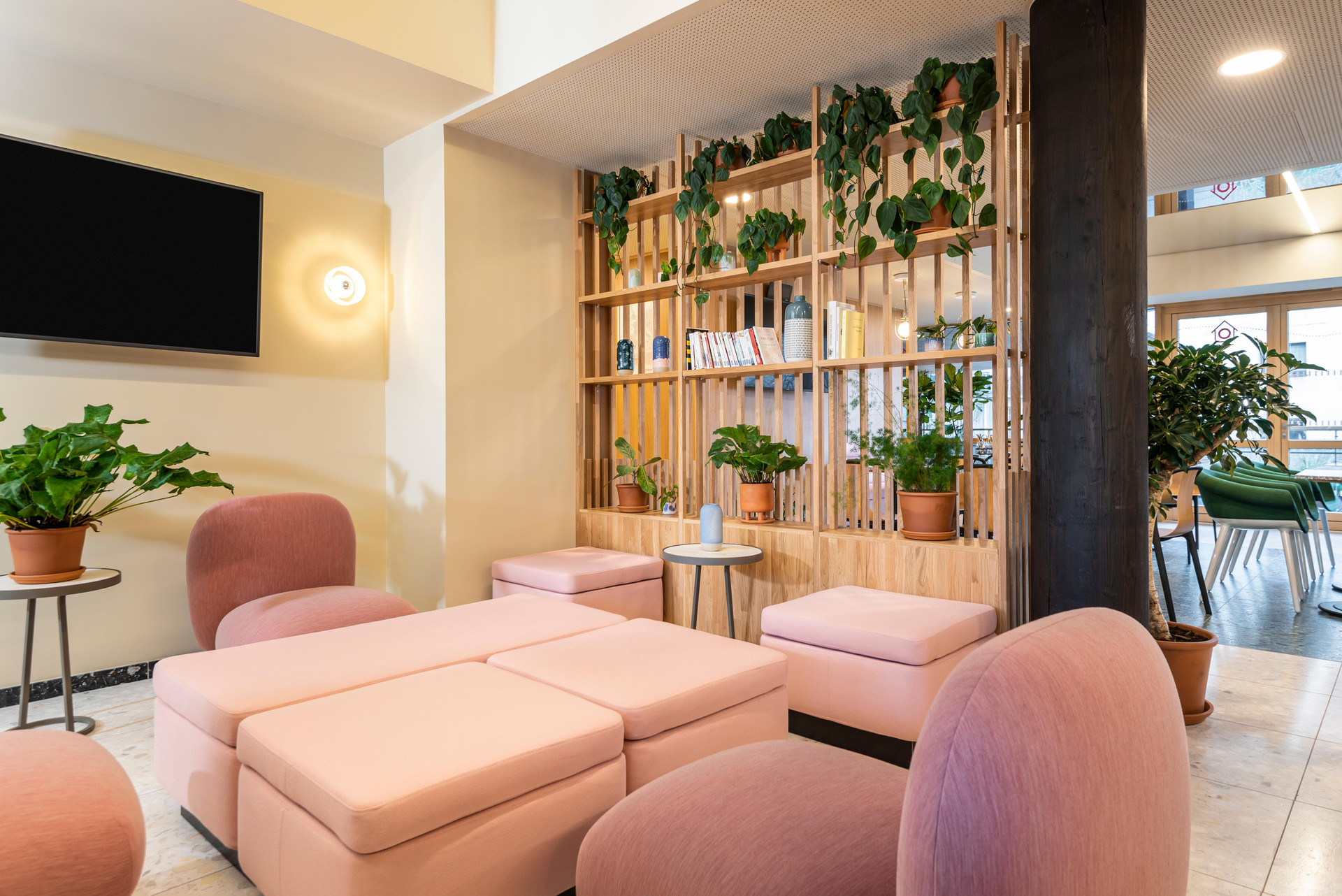 Vista Lobby Aparthotel Adagio Paris Nation