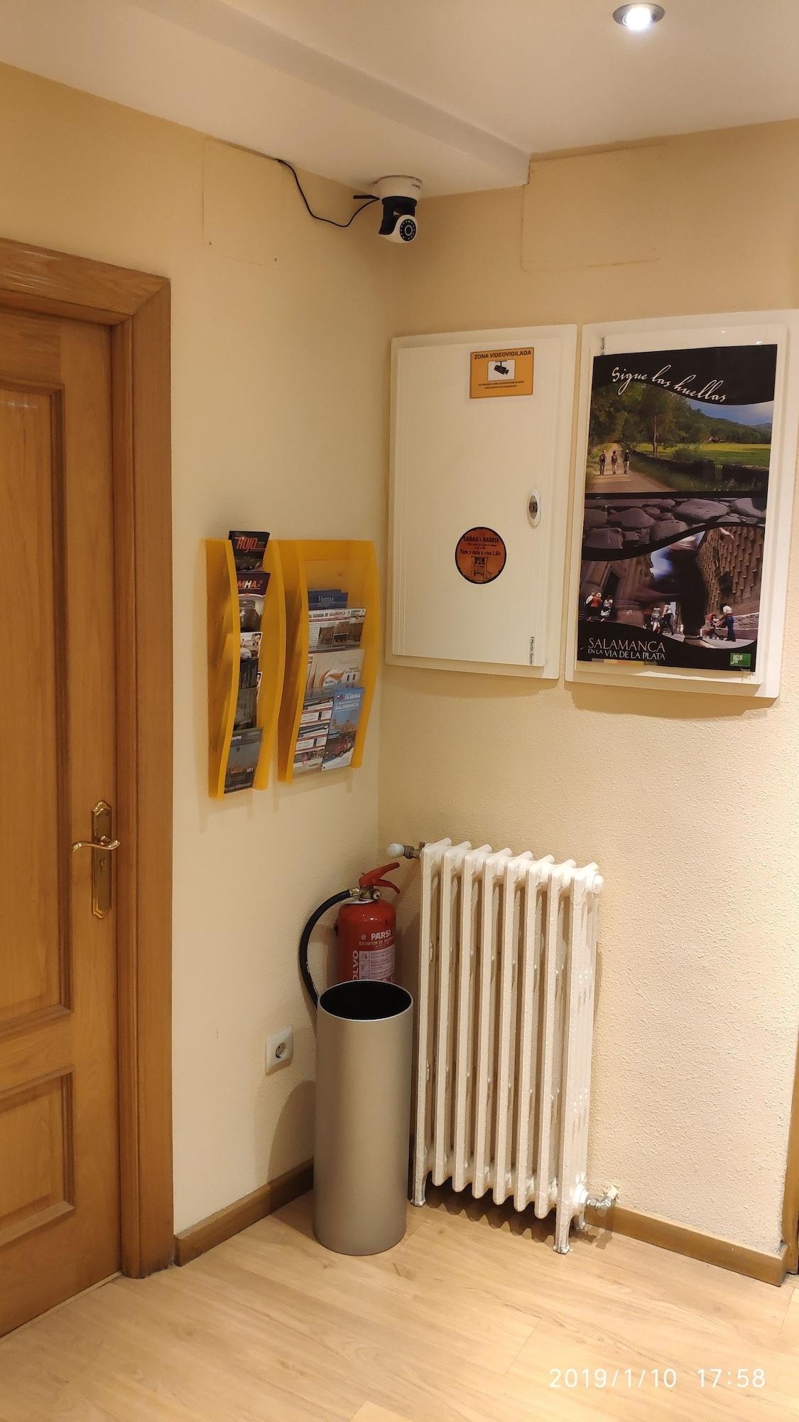 Comodidades del Alojamiento Hostal Hispánico I