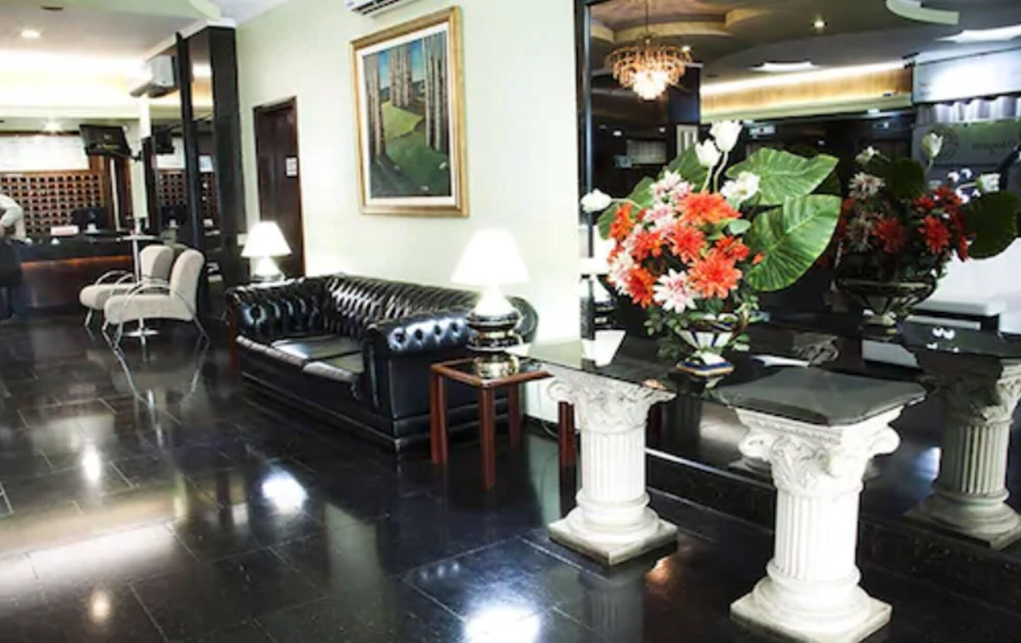 Varios Hotel Verde Plaza