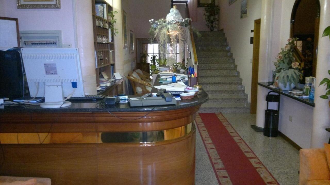 Vista Lobby Hotel Centrale