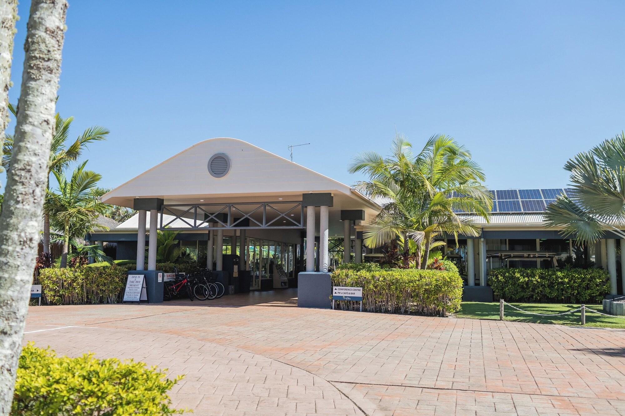 Vista Exterior Ivory Palms Resort
