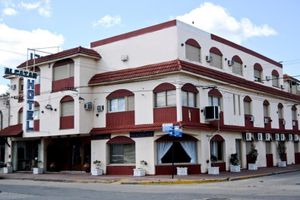Alojamiento - Hotel Alcázar