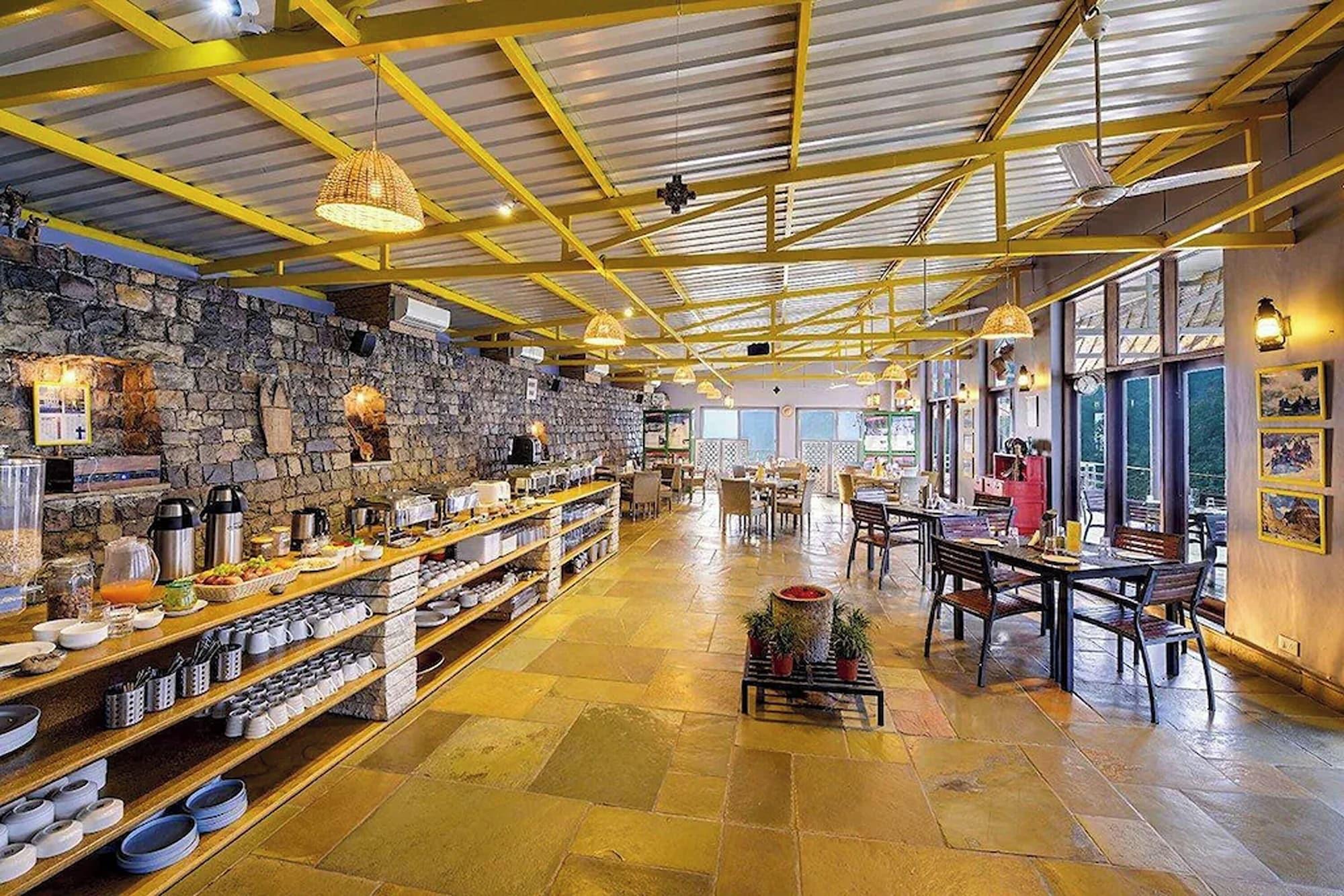 Restaurant Atali Ganga Resort, Rishikesh