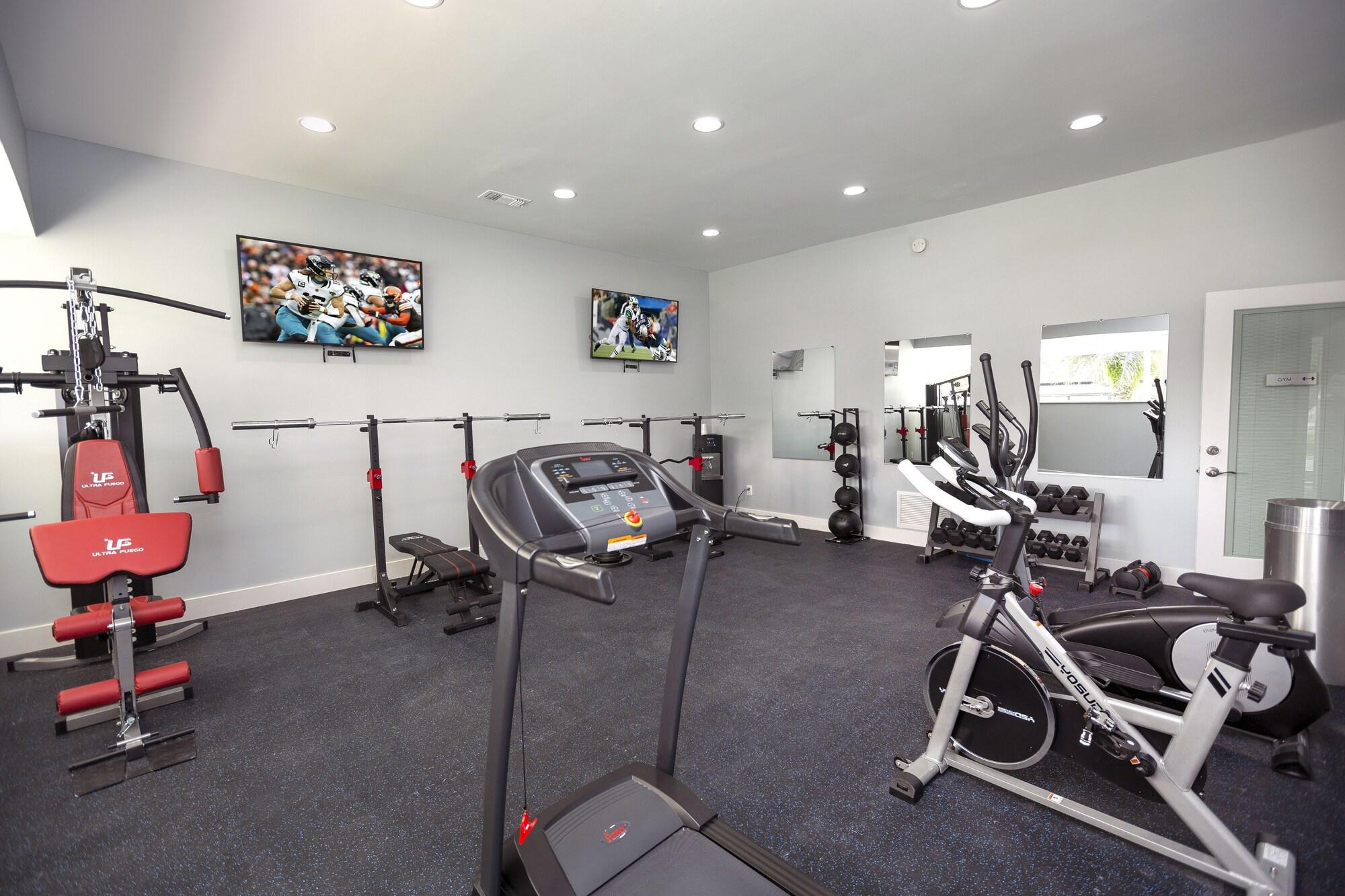 Gimnasio Weekly Inn