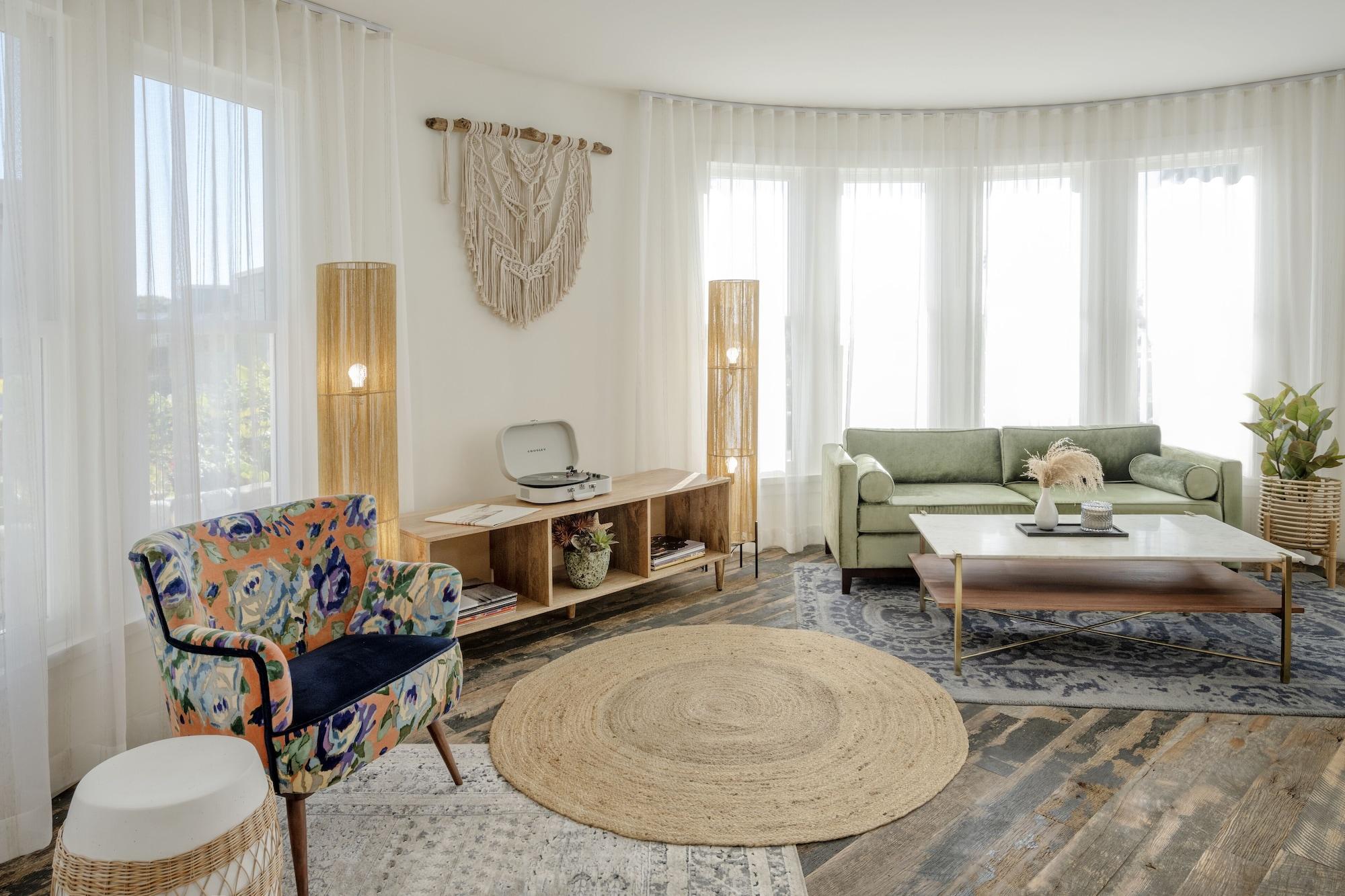 Vista Lobby Cardiff by the Sea Lodge