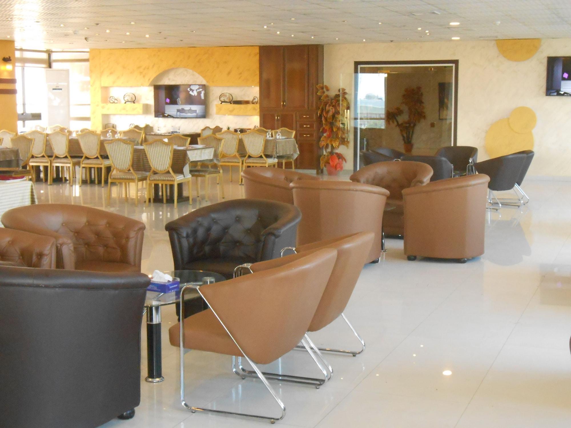 Restaurant Seven Days Hotel