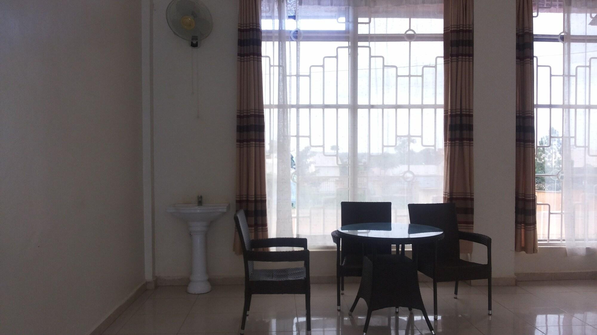 Restaurant Gulu Vision Hotel