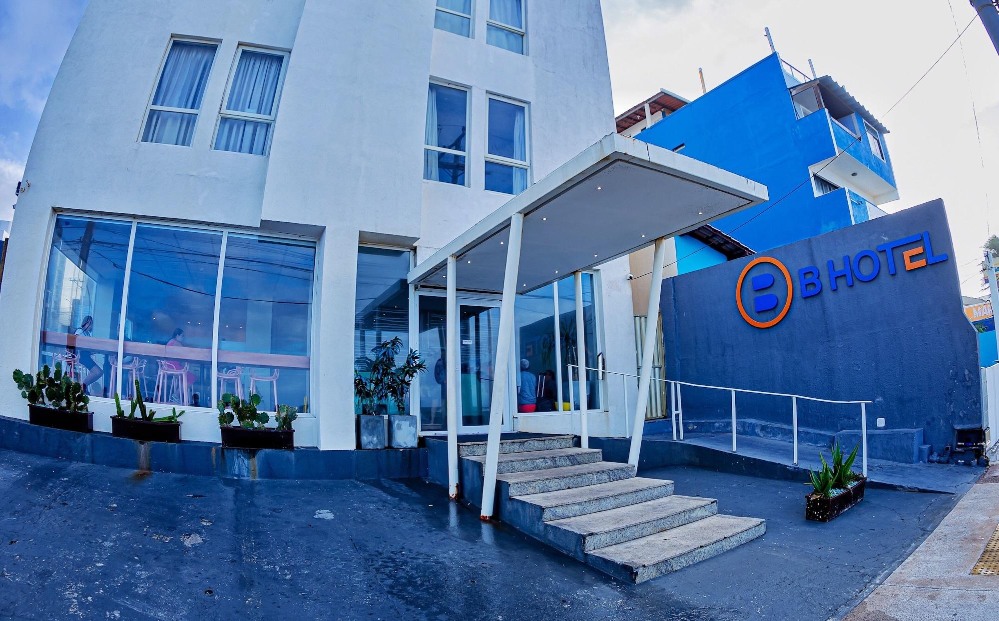 Varios B Hotel