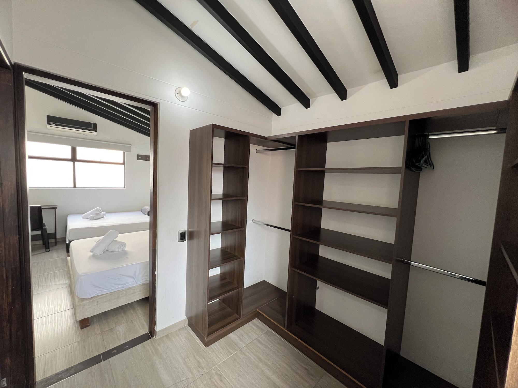 Habitación Jardin de Laureles Medellin.