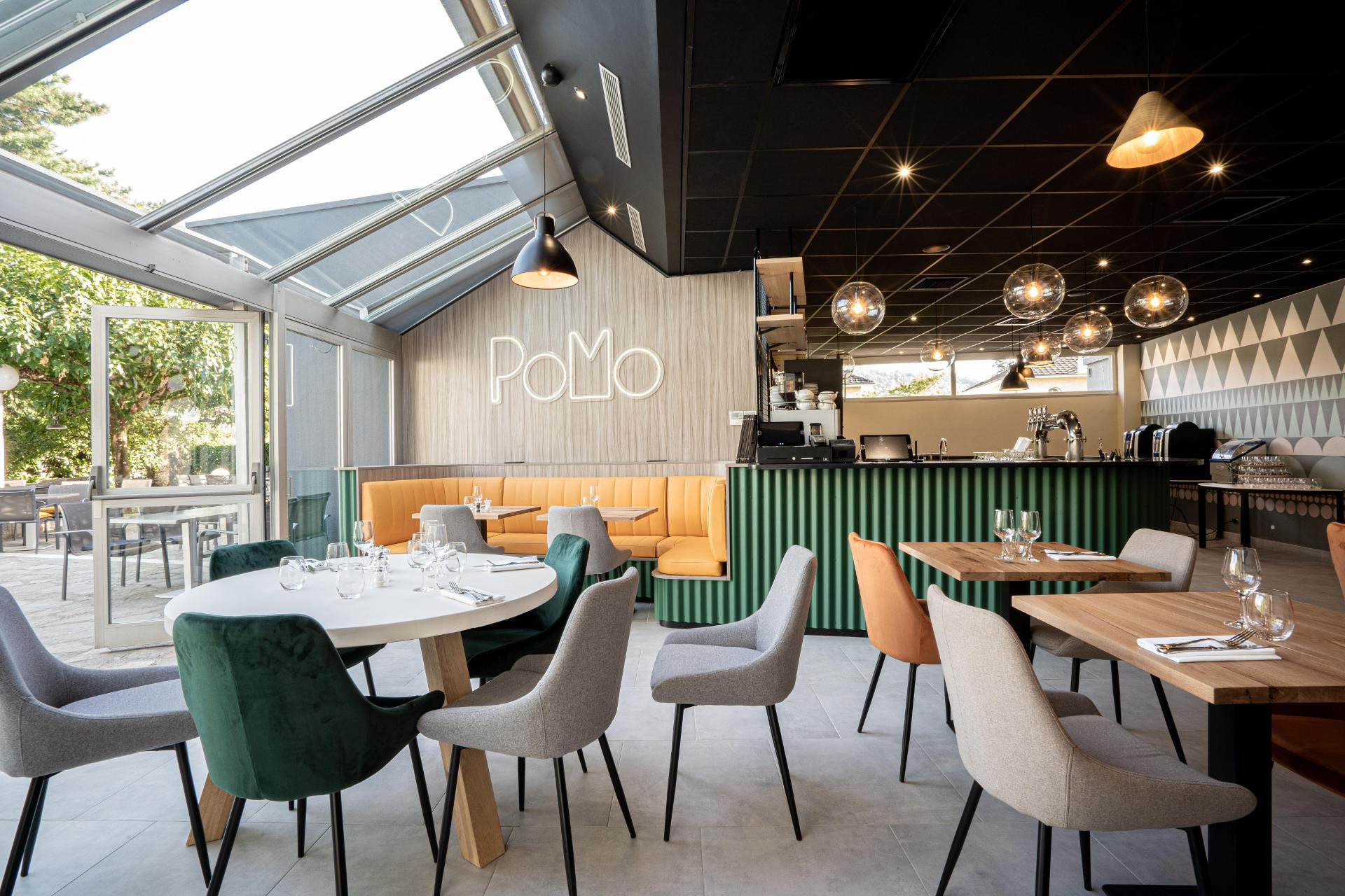 Restaurant PoMo Hotel & Restaurant