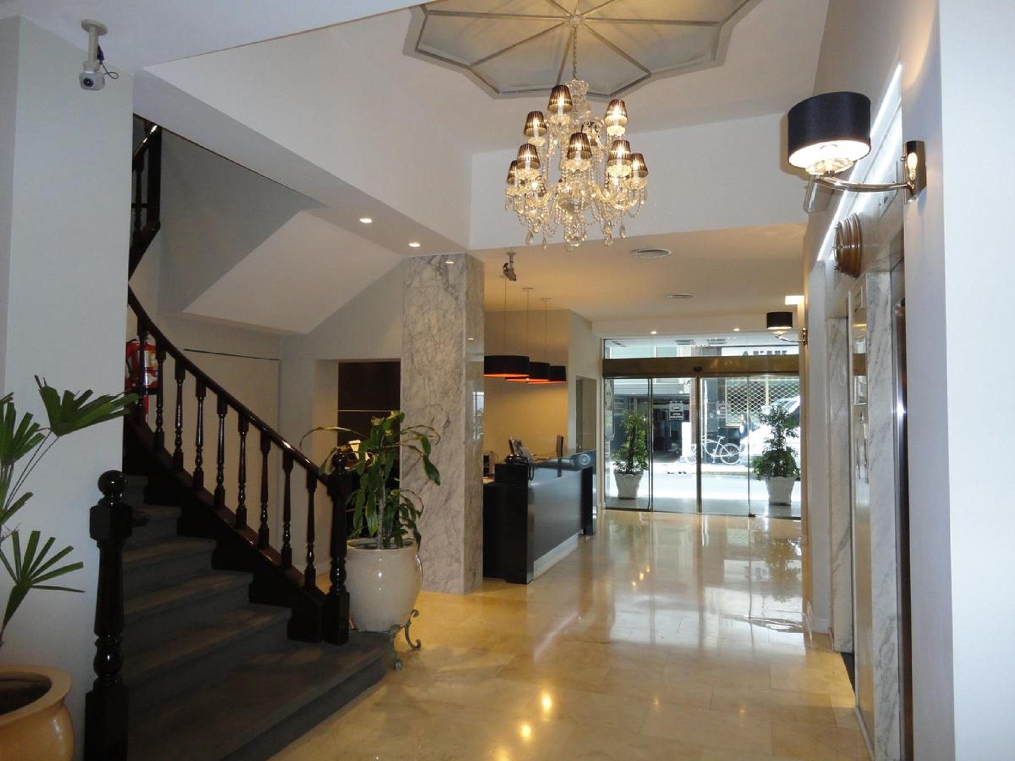 Vista Lobby Hotel Napoleon