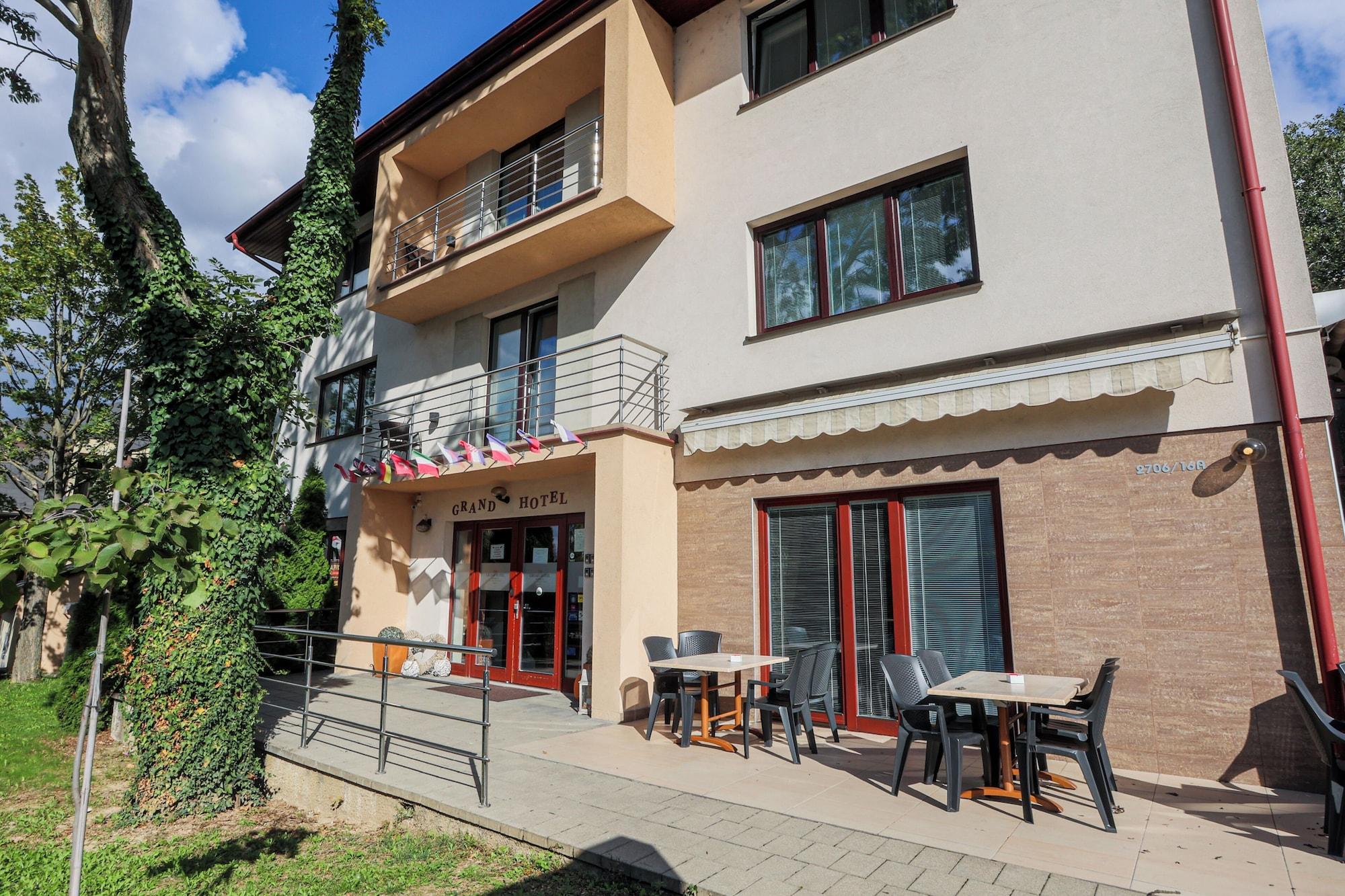 Varios Grand Hotel Senica