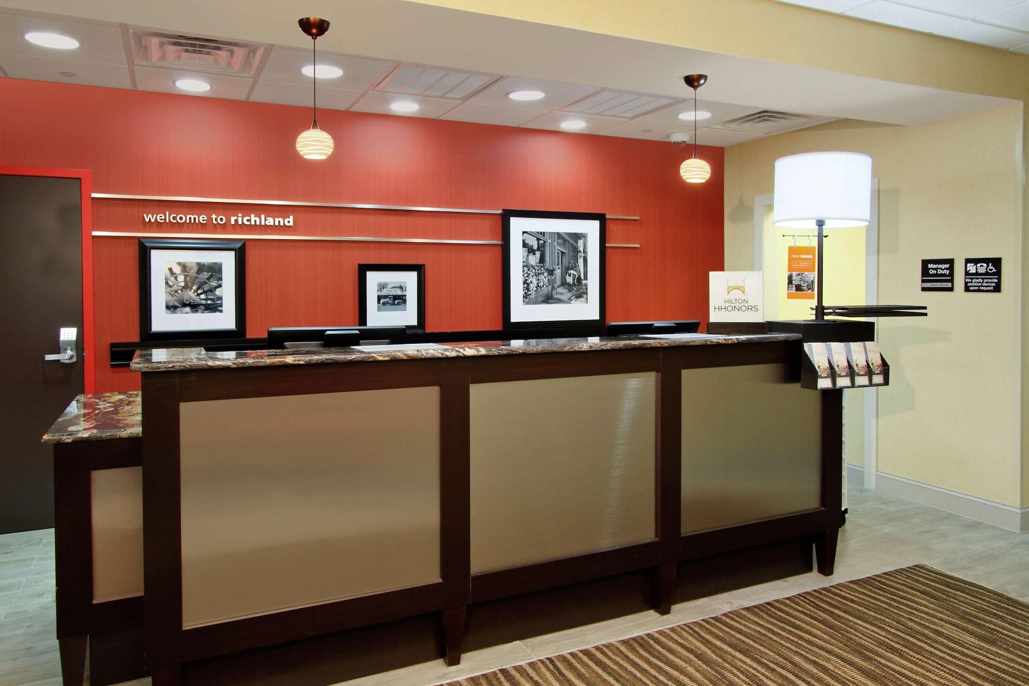 Vista Lobby Hampton Inn Richland