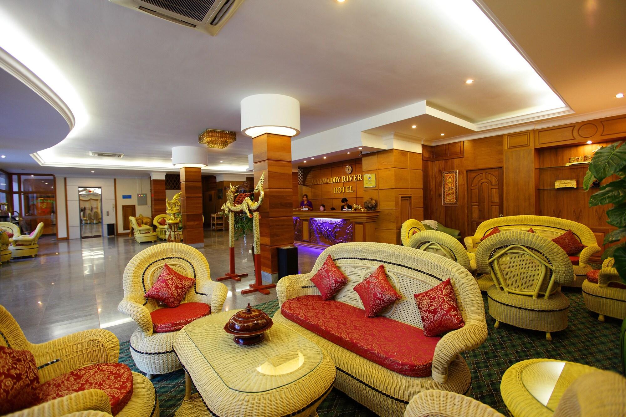 Vista Lobby Ayarwaddy River View Hotel