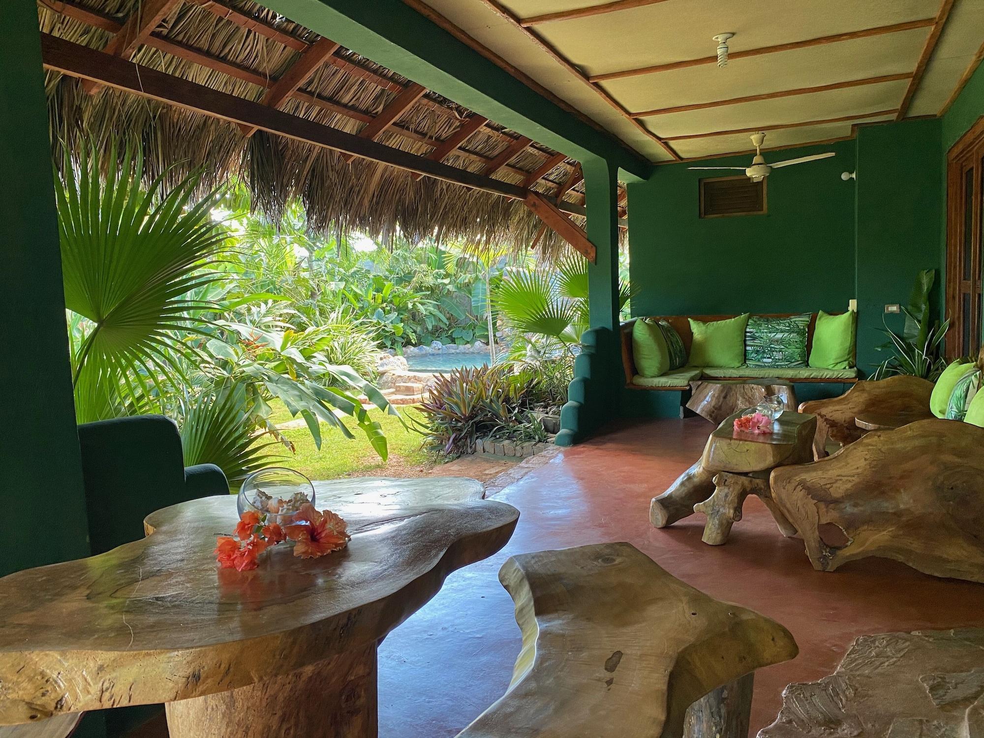Varios CHALET TROPICAL Hotel & Restaurant-Pizzeria
