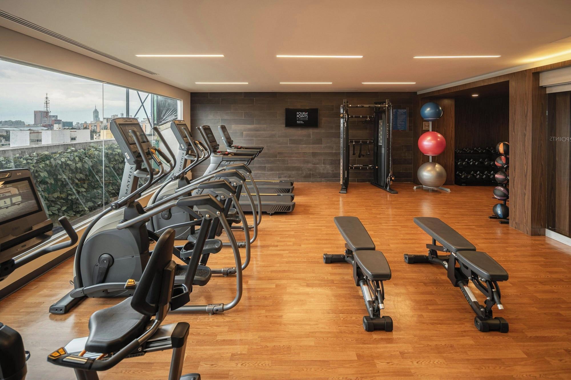 Gimnasio Four Points by Sheraton Mexico City, Colonia Roma