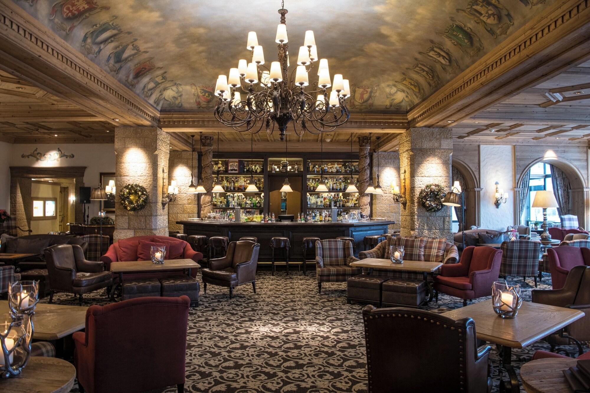 Vista Lobby Gstaad Palace