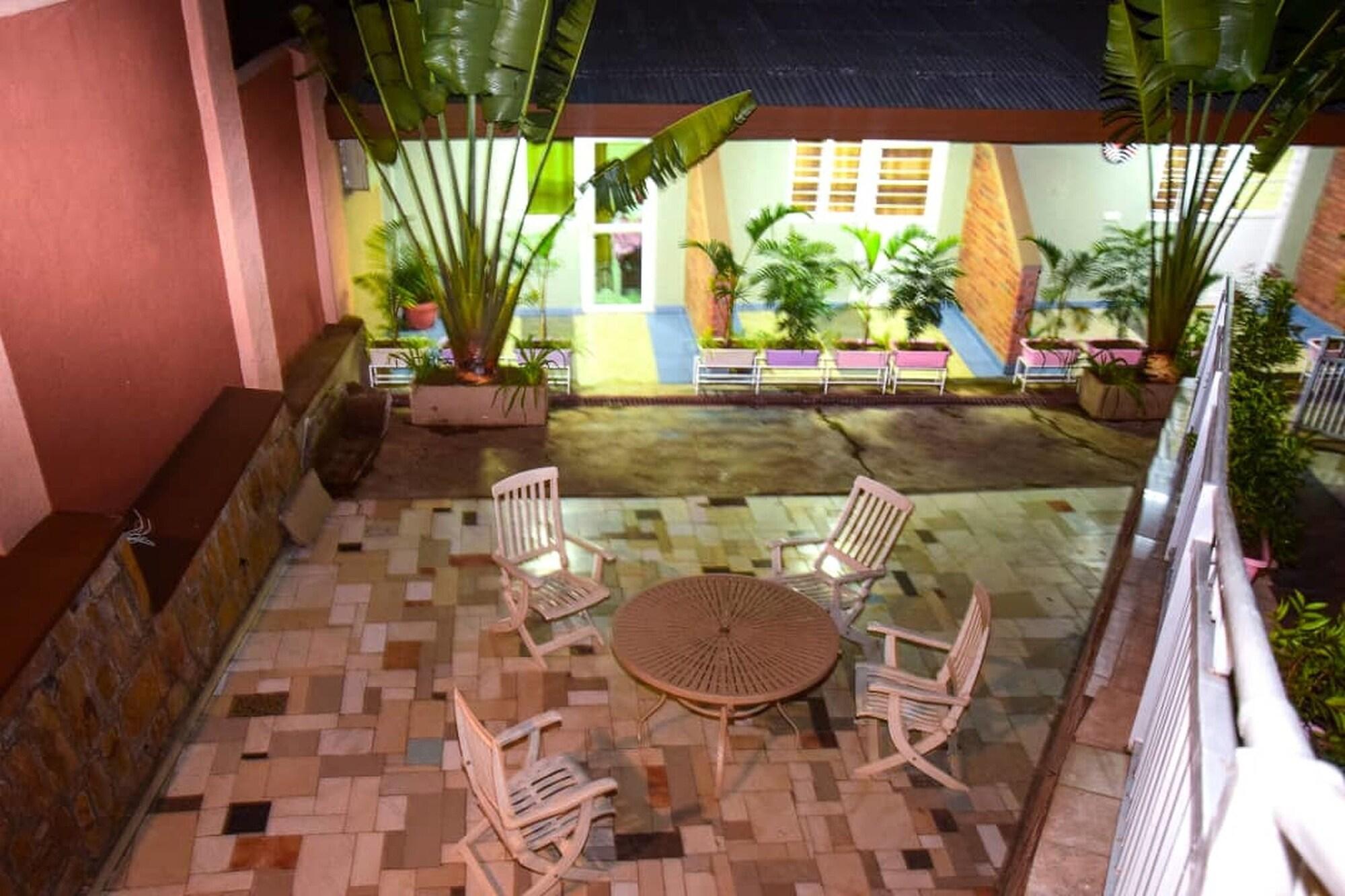 Equipamiento de Habitación Zebra Tourism  Hotel