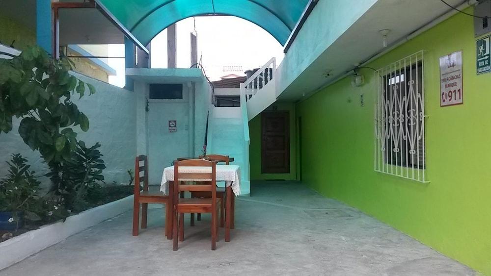 Vista Interior Casa de Huespedes Milena