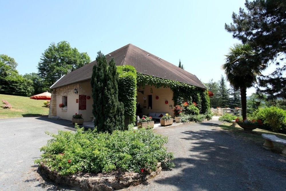 Vista Exterior Hôtel Le Clos Roussillon