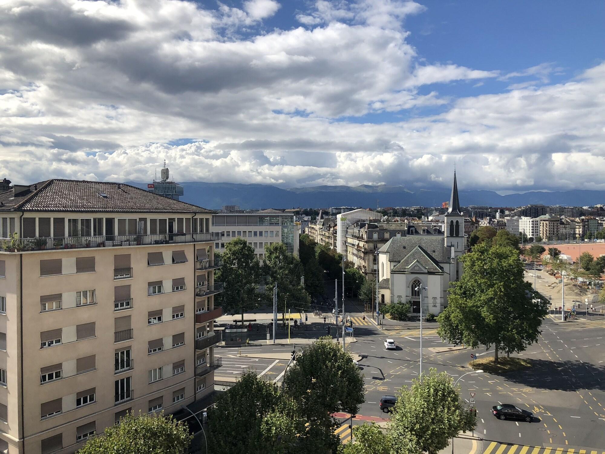 Vista Exterior Hôtel Carmen SA