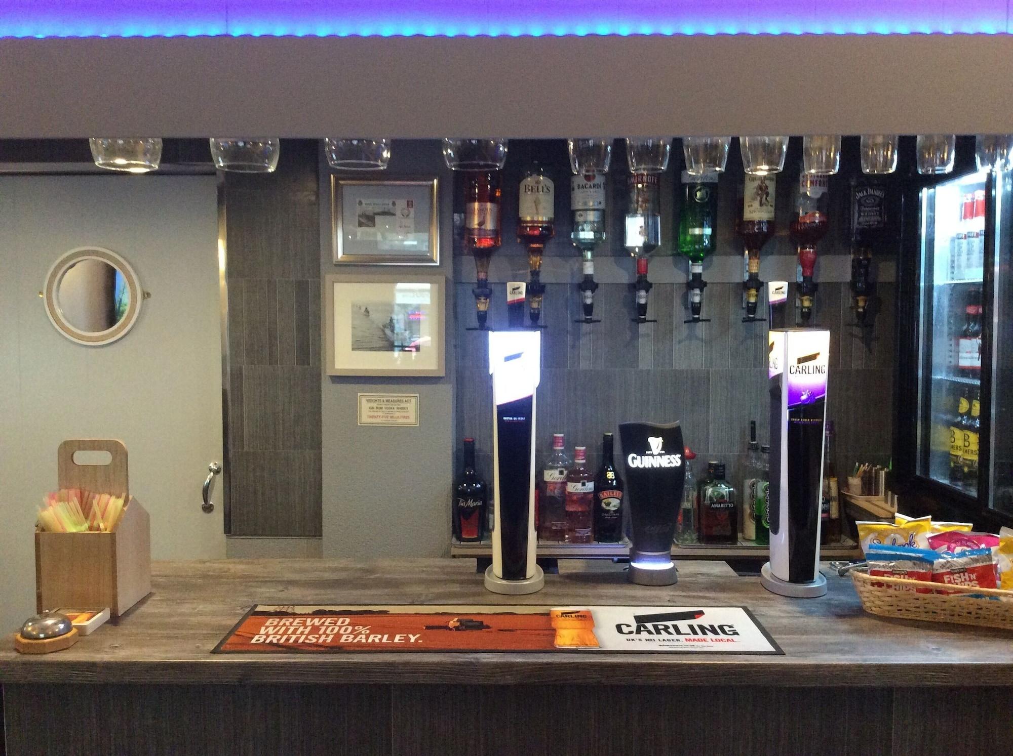 Bar/Salón Brene Hotel