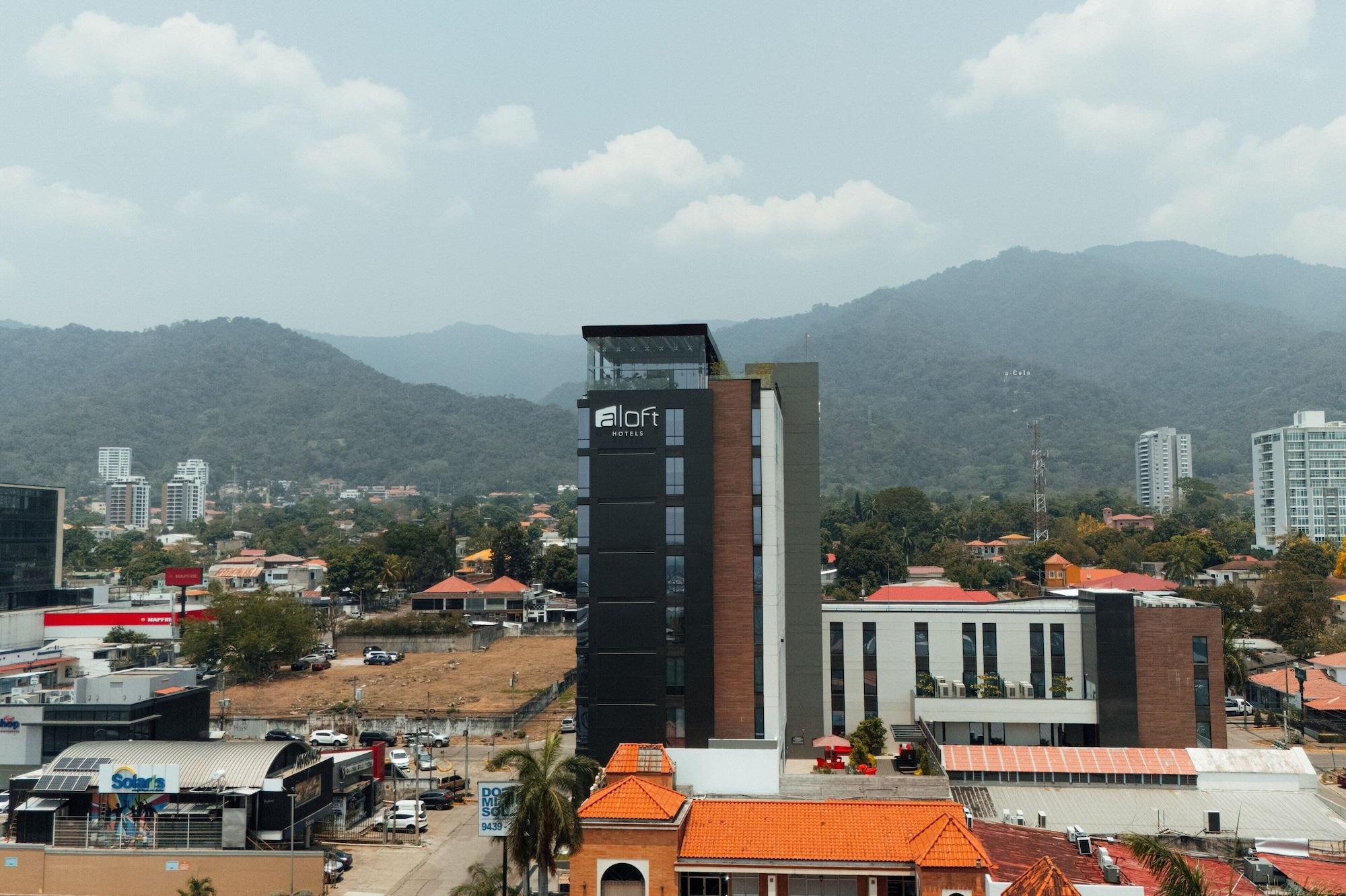 Vista Exterior Aloft San Pedro Sula