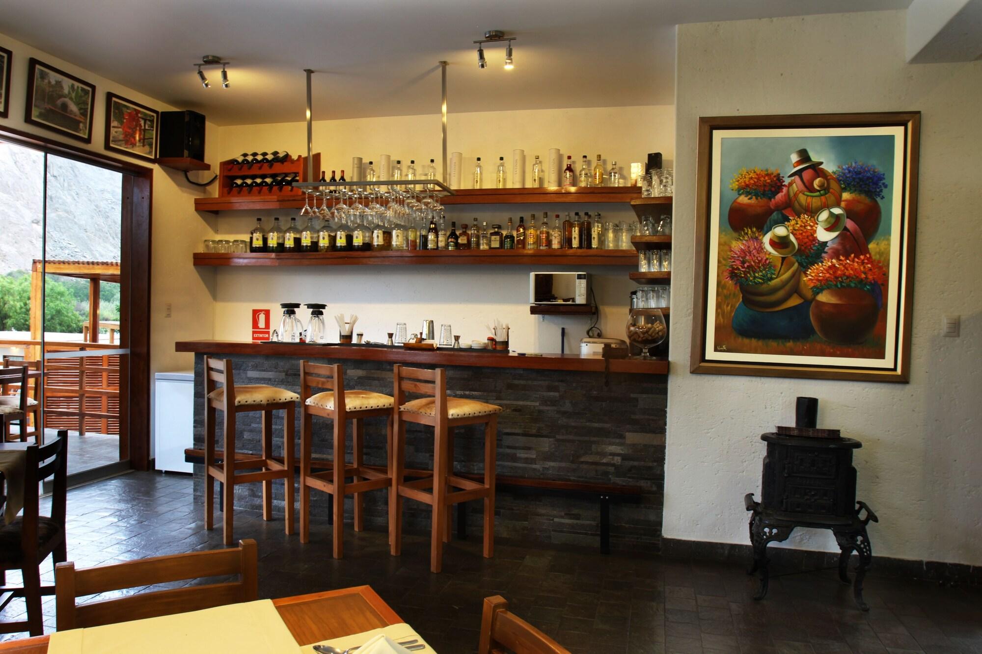 Bar/Salón Hotel y Restaurante El Molino