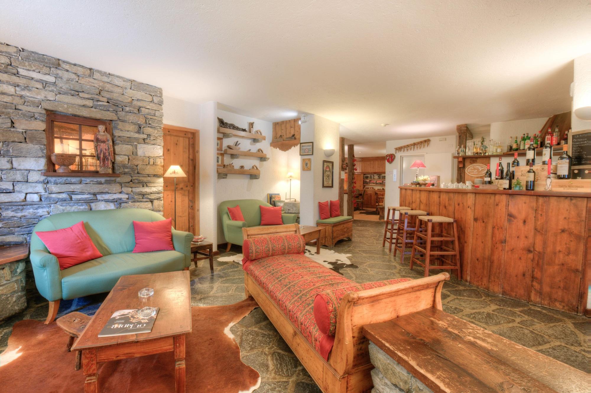 Vista Lobby Hotel la Grange - Animal Chic Hotel