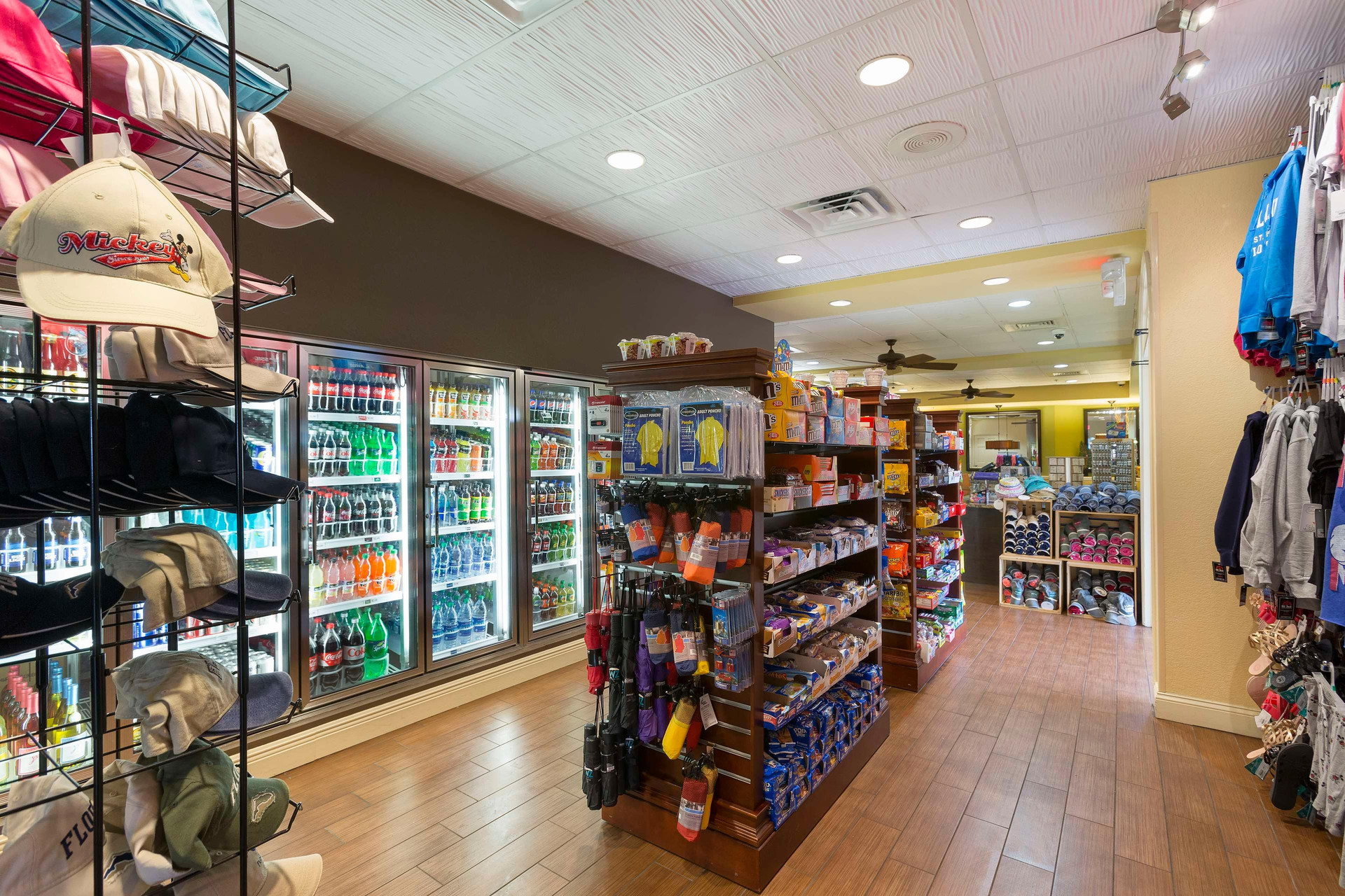 Restaurant Rosen Inn, closest to Universal