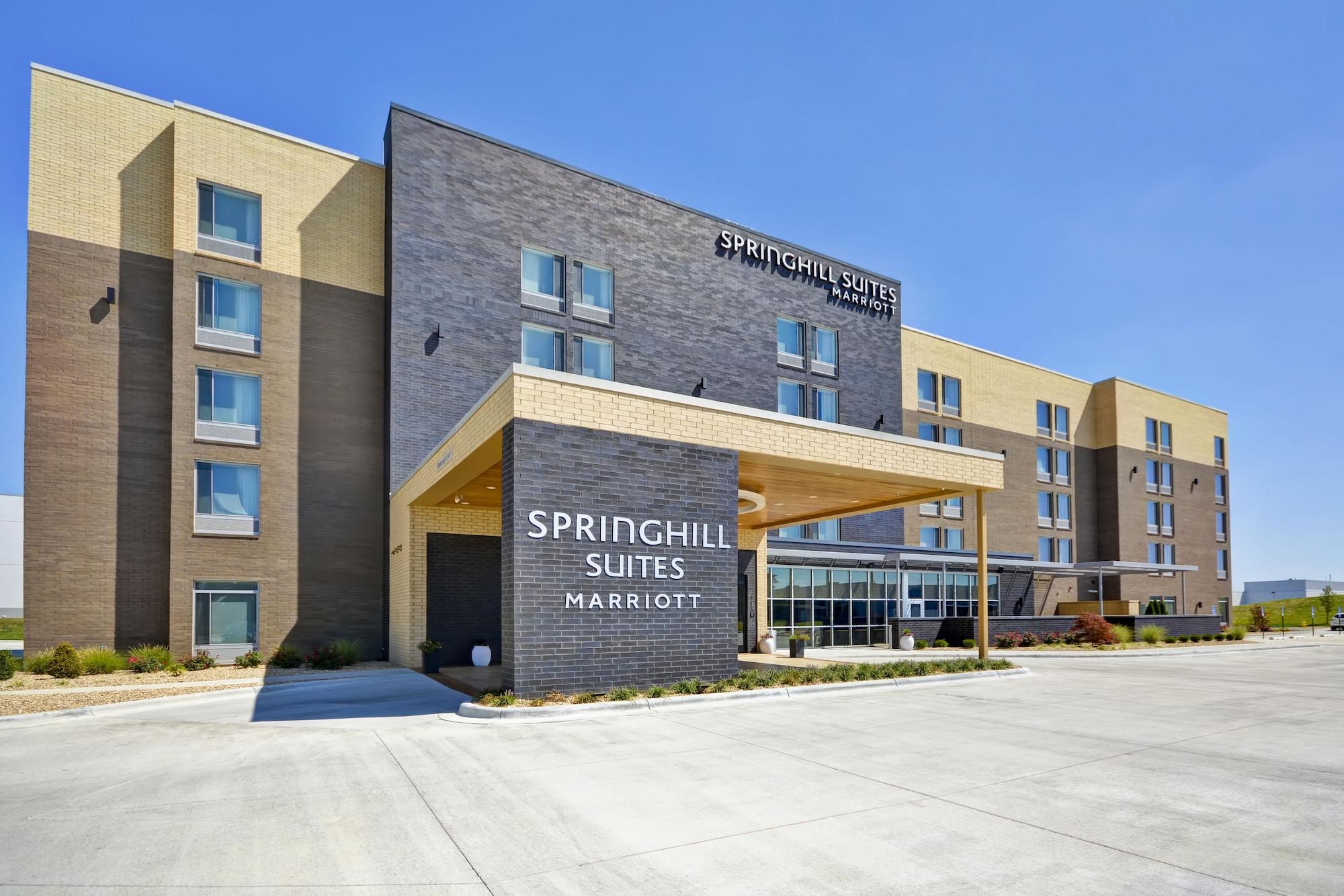Vista Exterior SpringHill Suites by Marriott Cincinnati Blue Ash