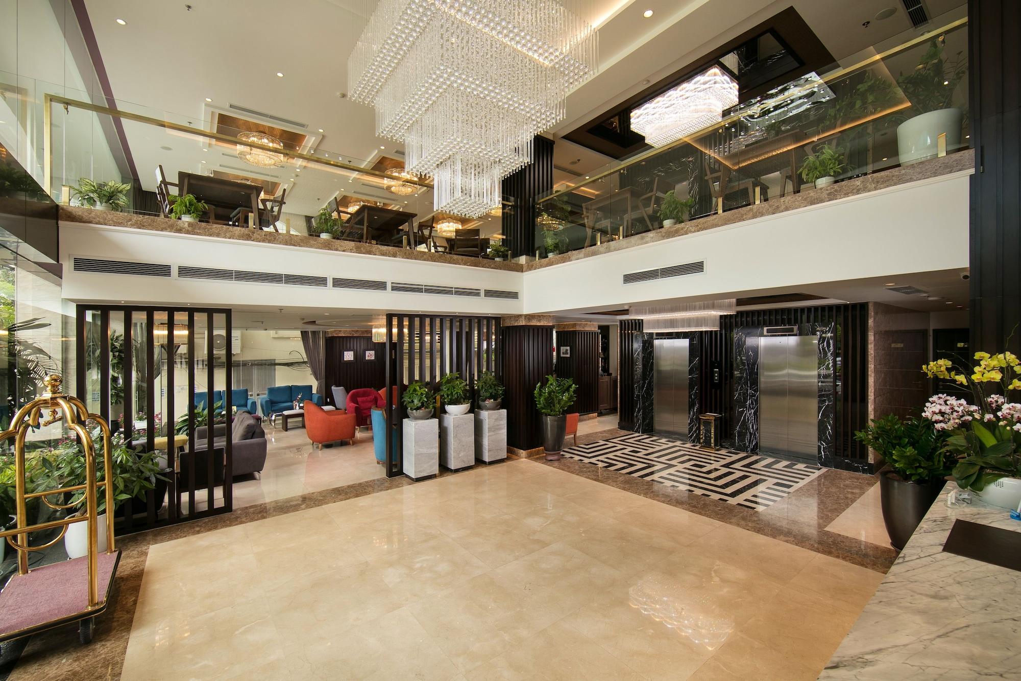Vista Lobby Grandiose Hotel & Spa