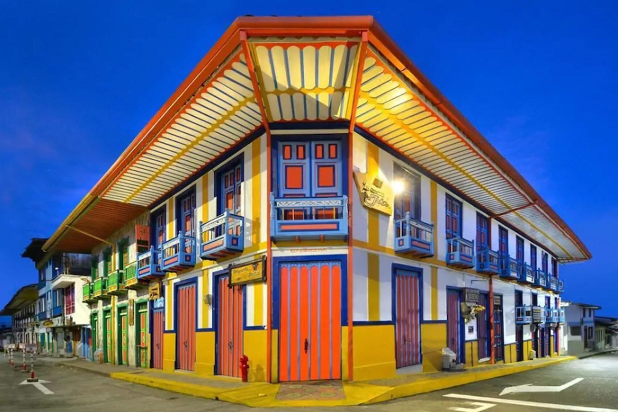 Varios Hostal de Jahn