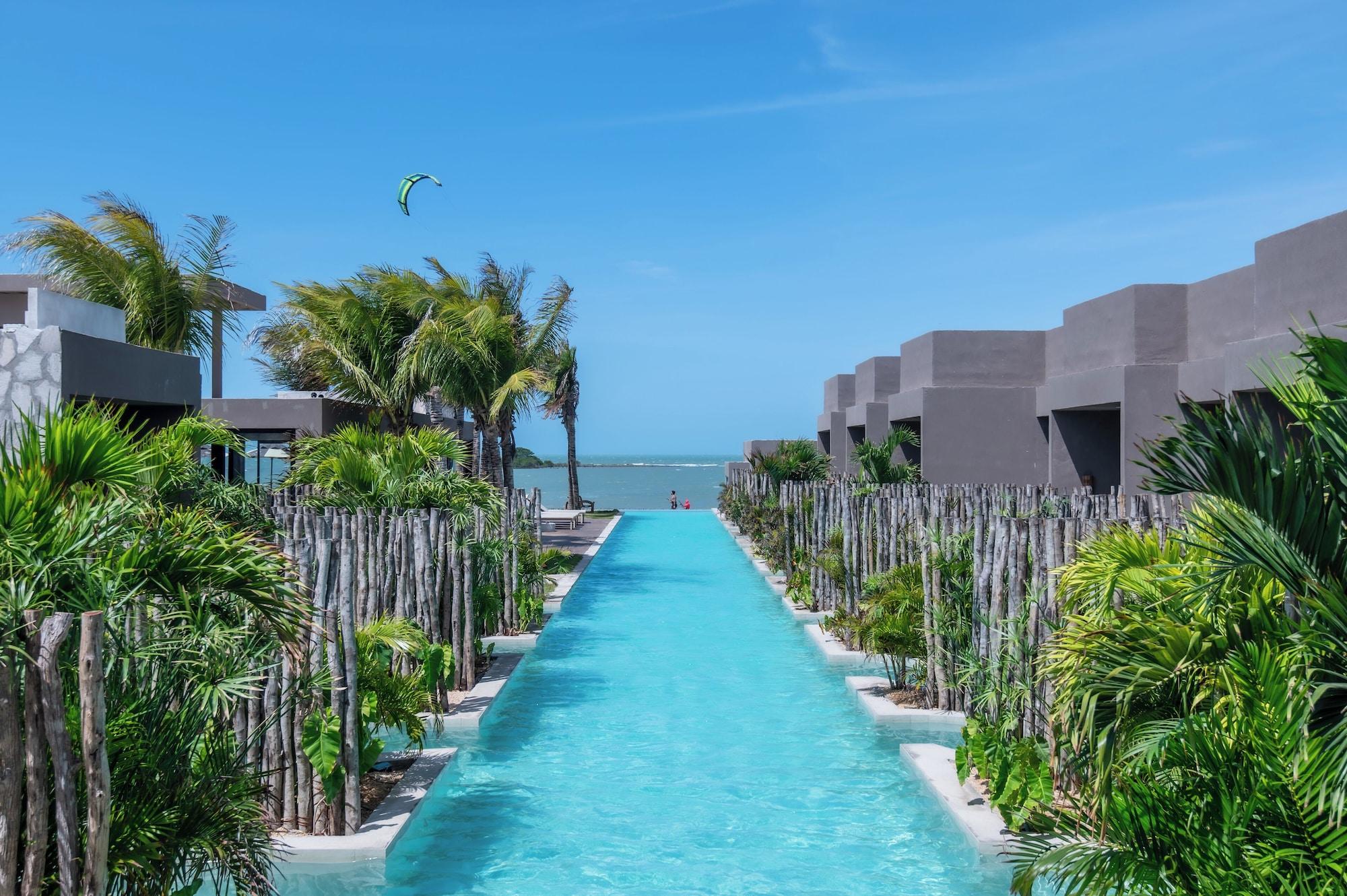 Vista Exterior Koloa Concept Hotel