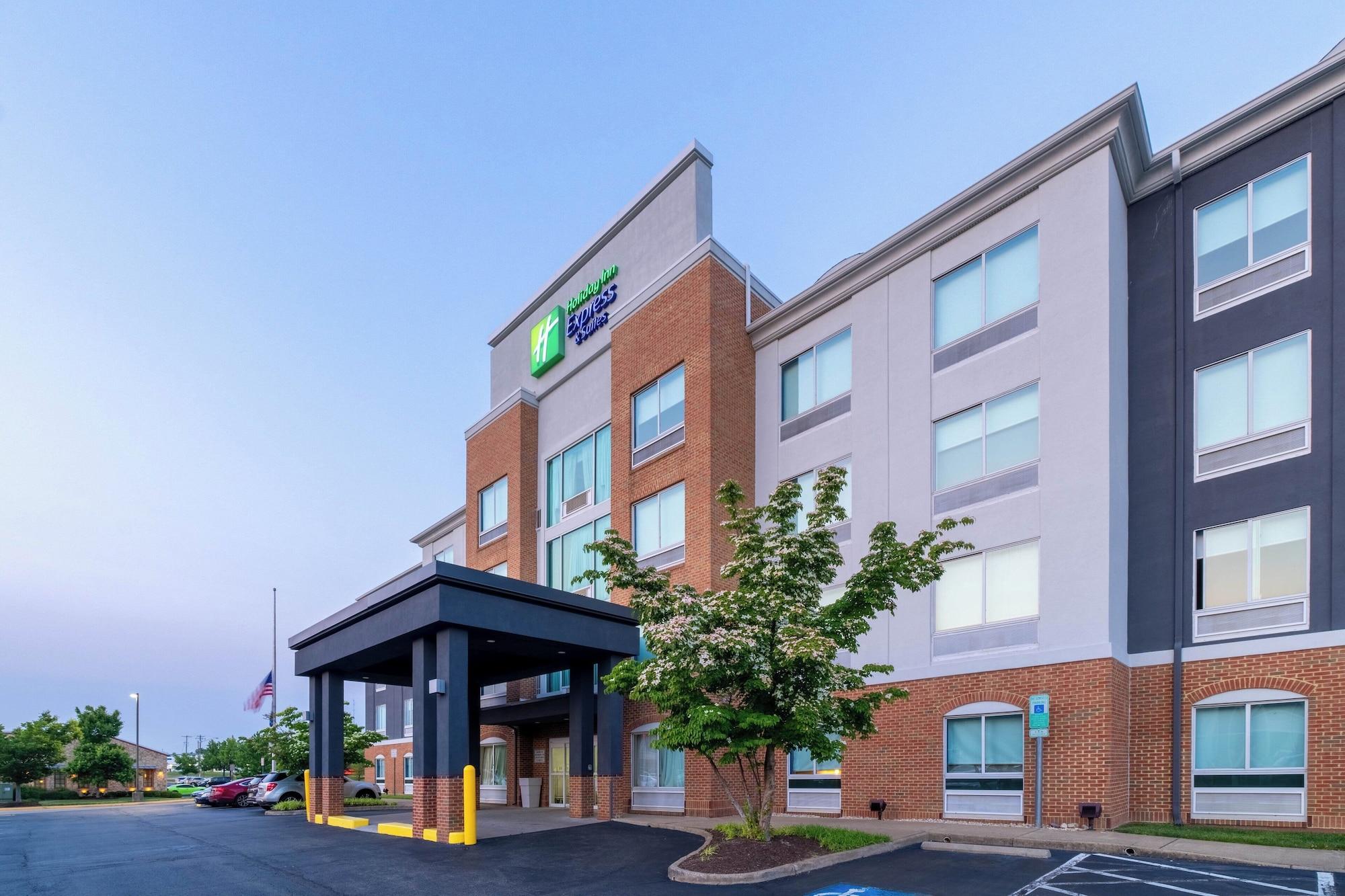 Vista Exterior Holiday Inn Express Hotel & Suites Woodbridge by IHG