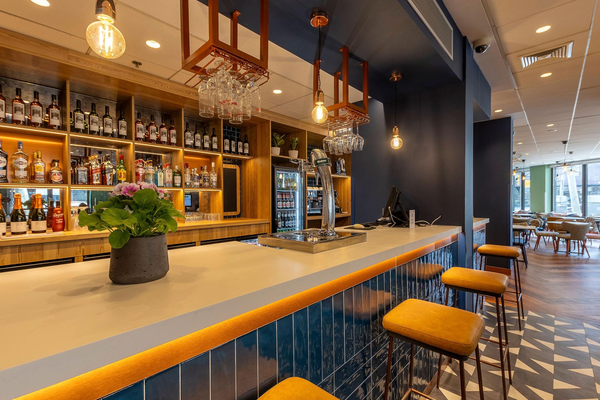 Bar/Salón Travelodge Barcelona Poblenou