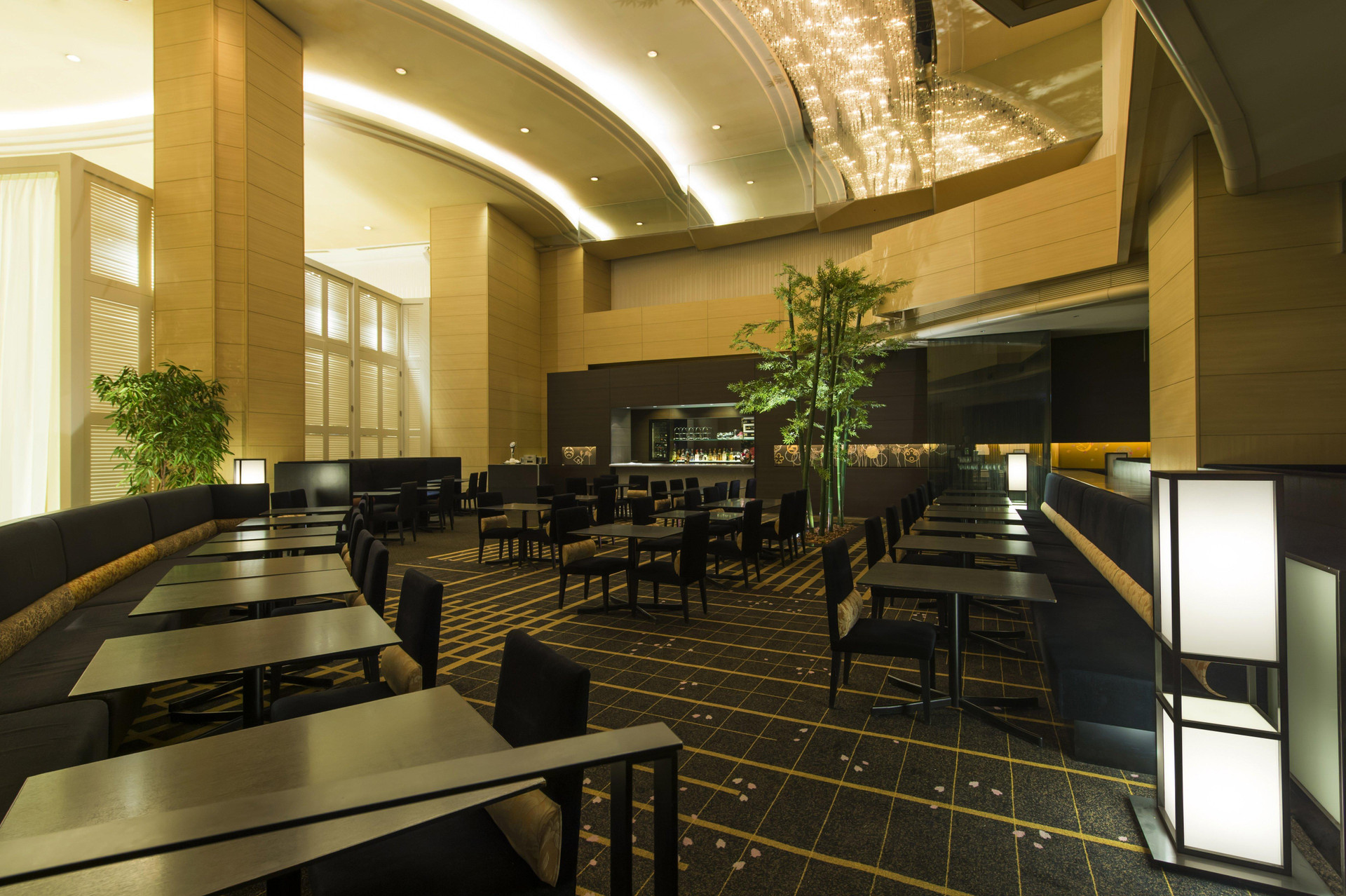 Vista Lobby ANA Crowne Plaza Kanazawa by IHG