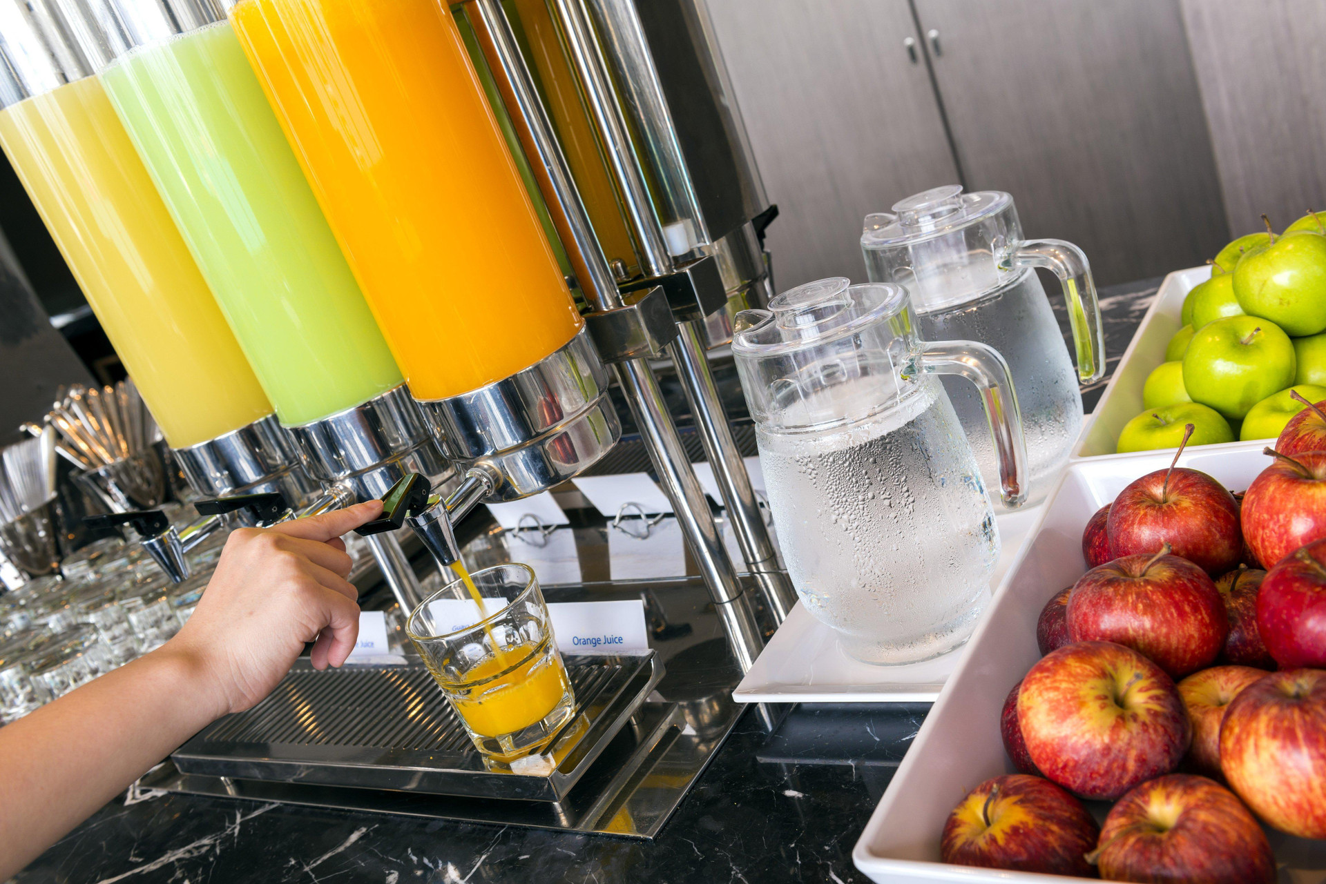 Restaurant Holiday Inn Express Jakarta Pluit Citygate by IHG