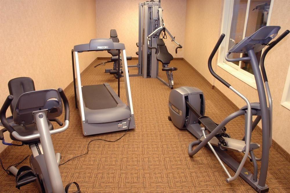 Gimnasio Casper C'mon Inn Hotel & Suites