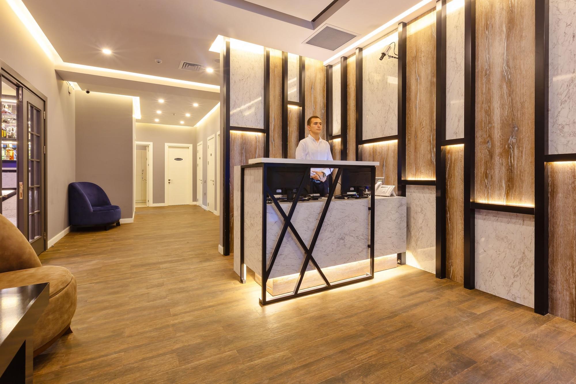 Vista Lobby Aksent Hotel