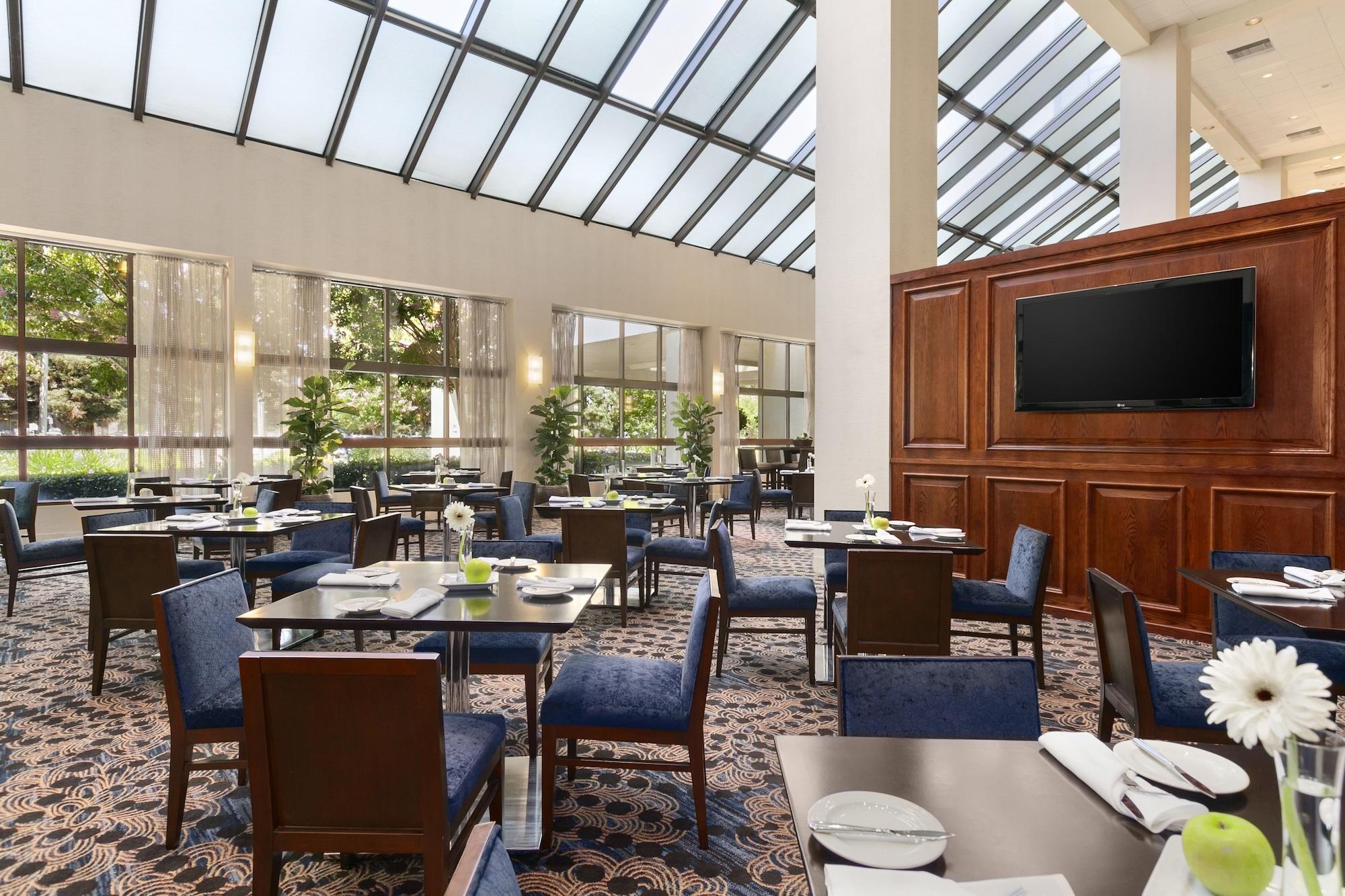 Restaurant Embassy Suites by Hilton Santa Clara Silicon Valley