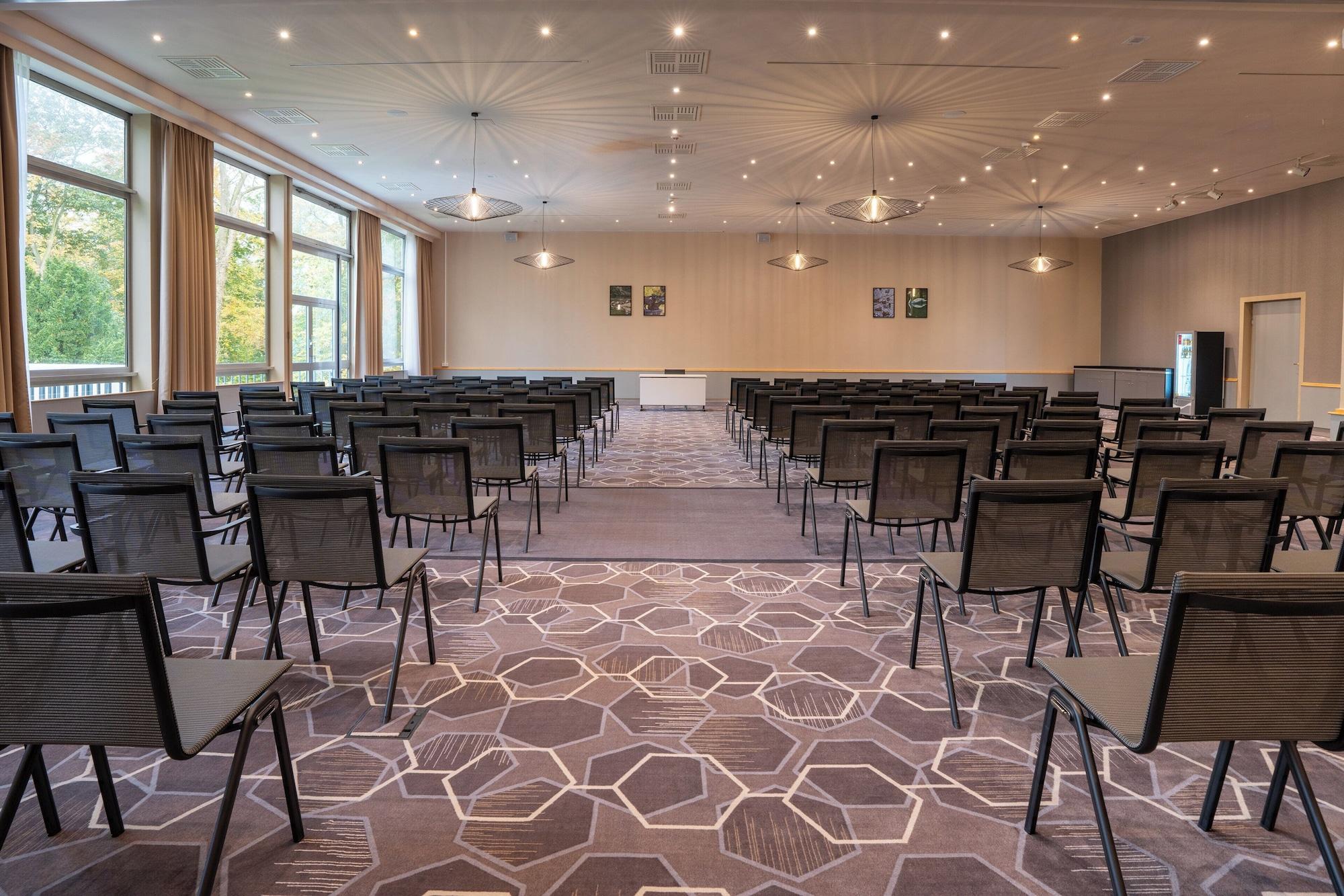 Sala de Reuniones Leonardo Royal Hotel Köln - Am Stadtwald
