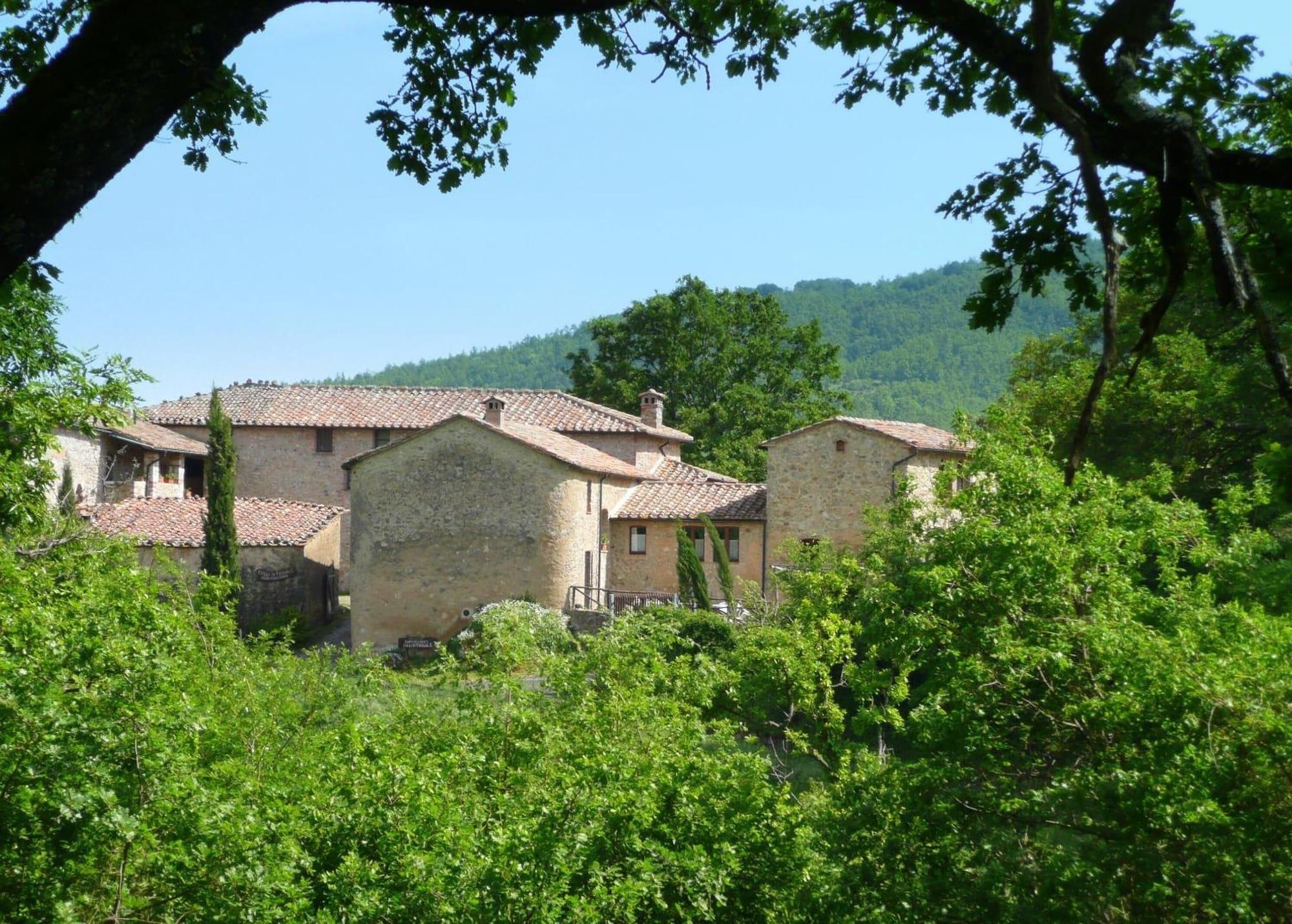 Vista Exterior Agriturismo Colli di Travale