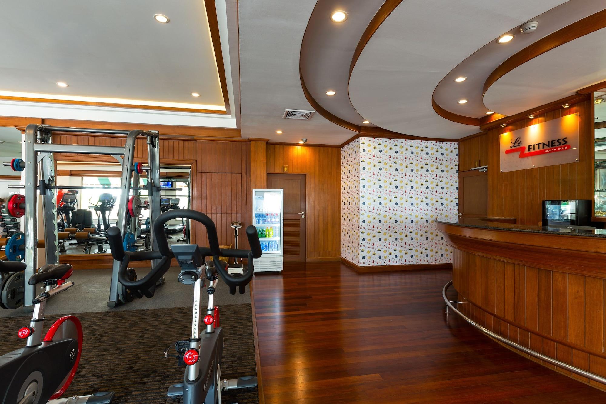 Gimnasio Le Meridien Phuket Beach Resort