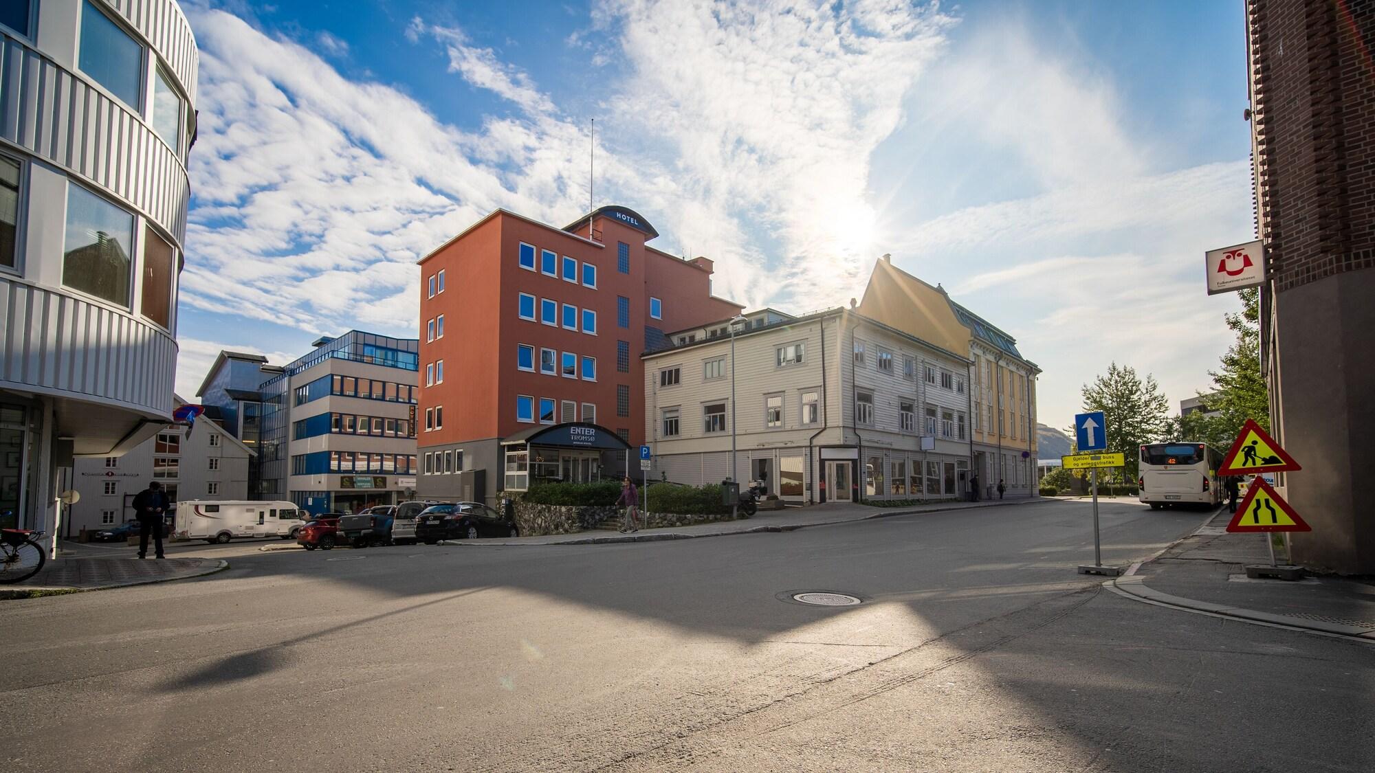 Varios Amalie Apartments By First