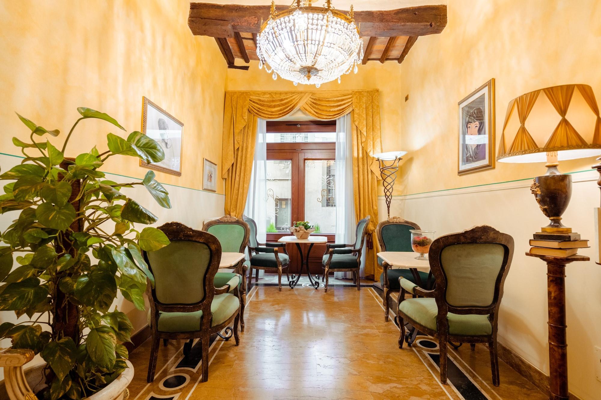 Vista Lobby Palazzo Alexander Hotel