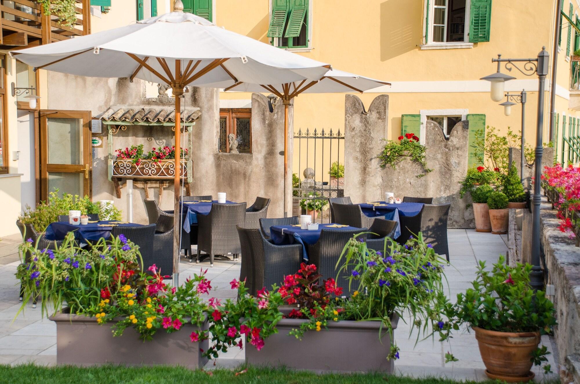 Bar/Salón Garnì San Giorgio Della Scala