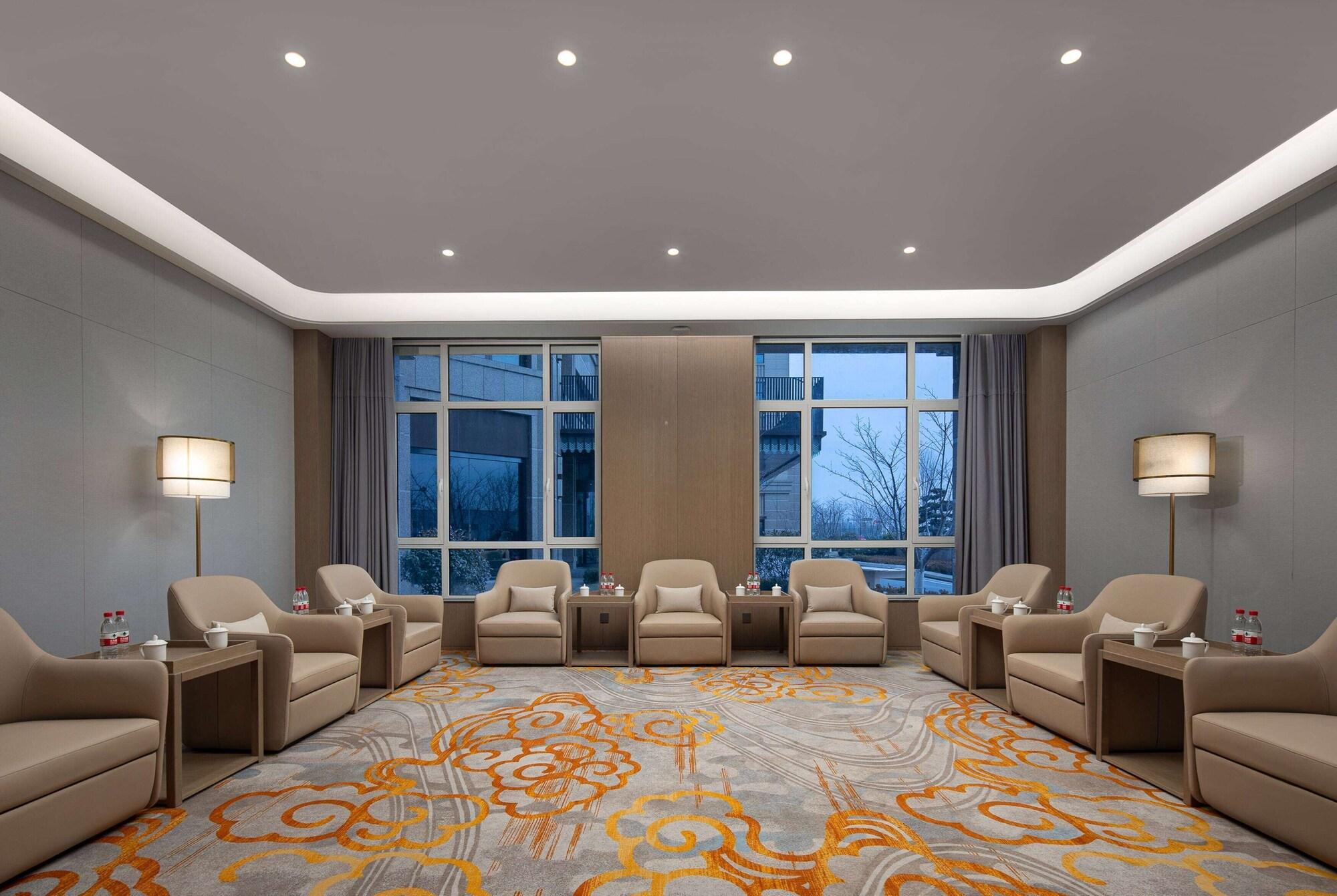 Sala de Reuniones Ramada By Wyndham Qingdao Jiaodong International Airport