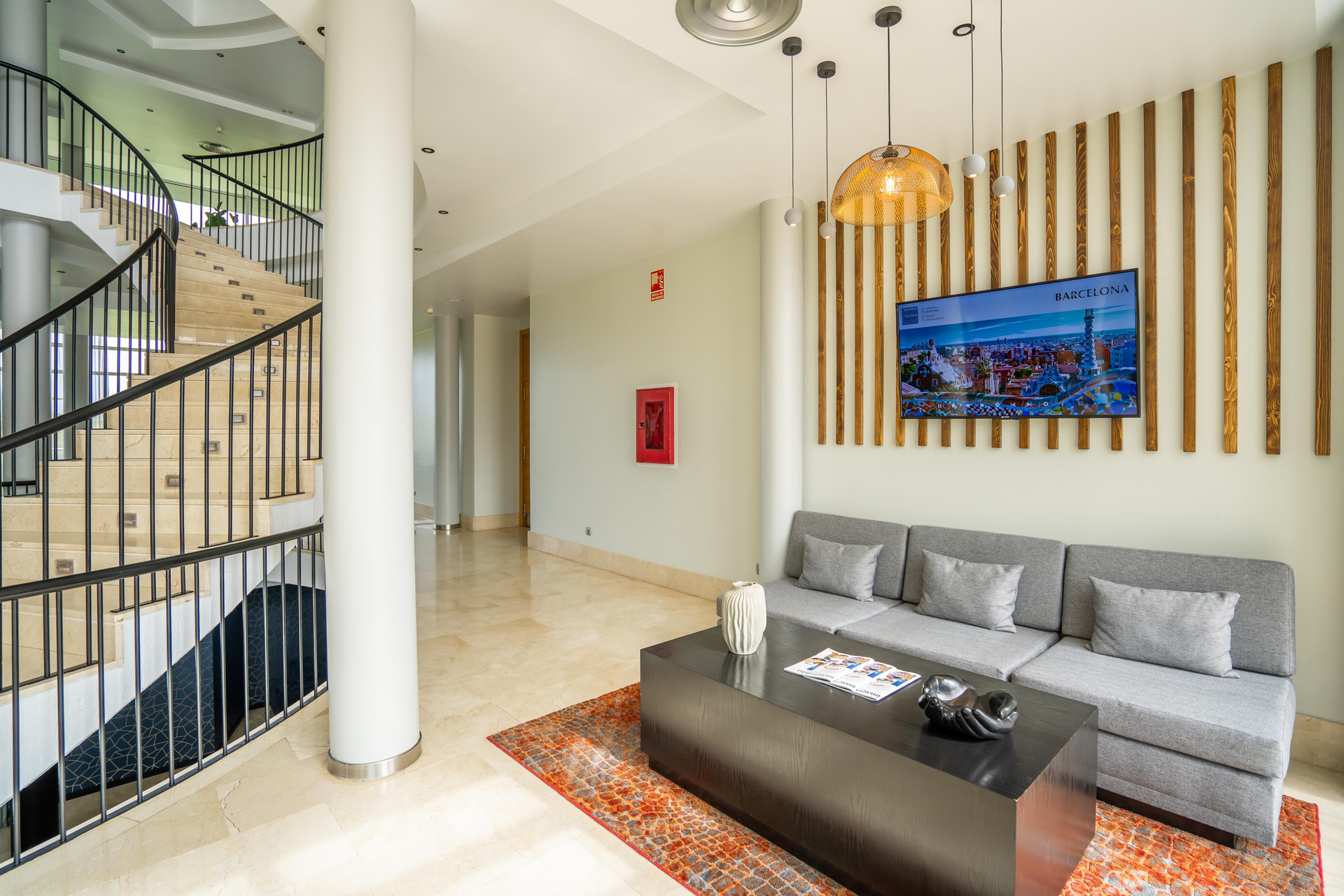 Vista Lobby Abba Comillas Hotel